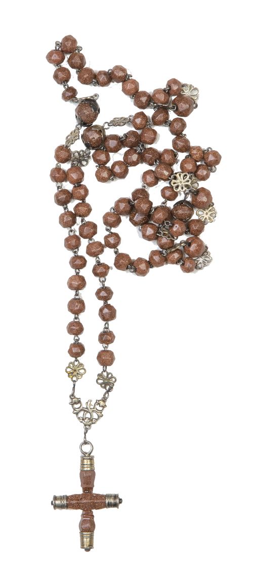 Rosario de venturina y plata sobredorada.España, S. XVII.