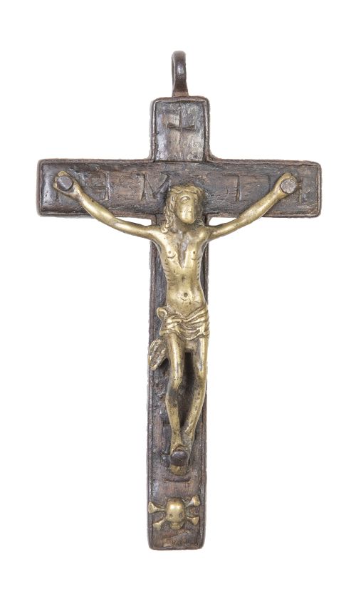 Relicario de la Vera Cruz con Cristo crucificado en bronce 