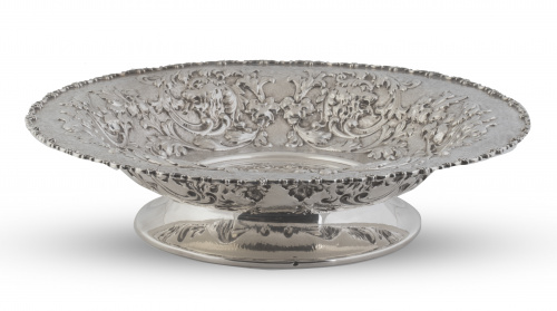 Gran centro de plata de estilo barroco de ley 925 con cabez