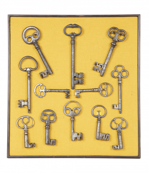 Colección de doce llaves de hierro.España, S. XVII - S. X