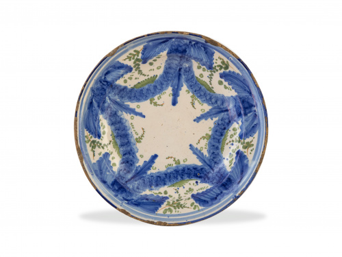 Plato de cerámica esmaltada en azul cobalto y verde con pab