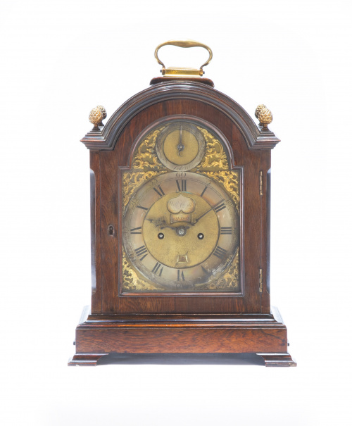 William Creak London*.Bracket con caja de madera de caoba