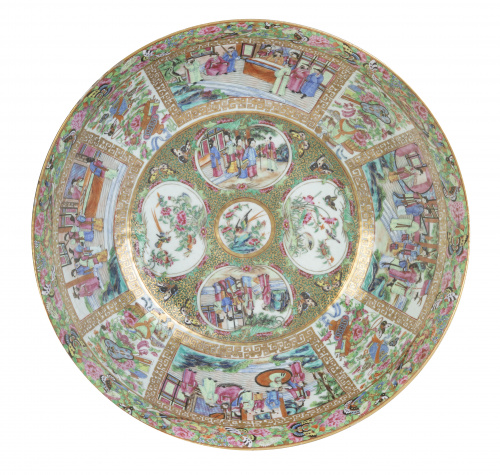 Ponchera en porcelana esmaltada de la "familia rosa cantone