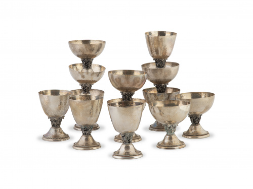 Juego de once copas de plata, de vino y champagne, de plata