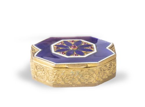 Cajita esmaltada en azul y metal dorado con esquinas achafl