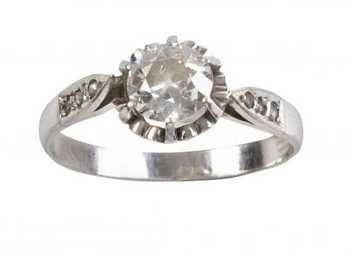 Sortija con solitario de brillante de talla antigua años 30