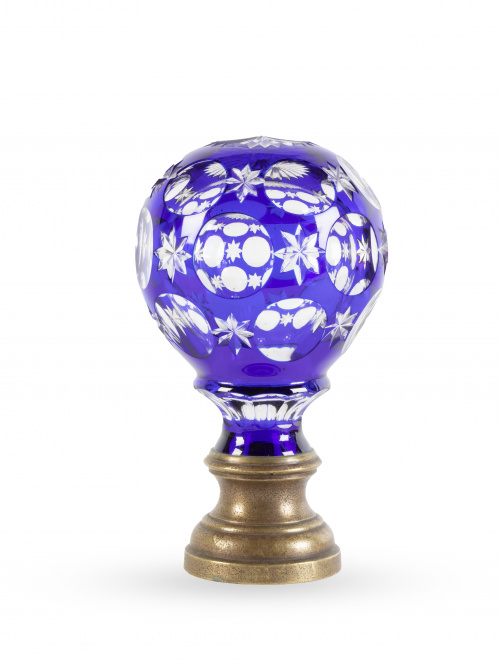 Remate de escalera en cristal transparente y azul con espej