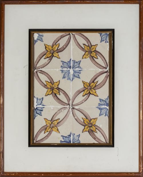 Panel de seis azulejos Doña María de cerámica esmaltada en 