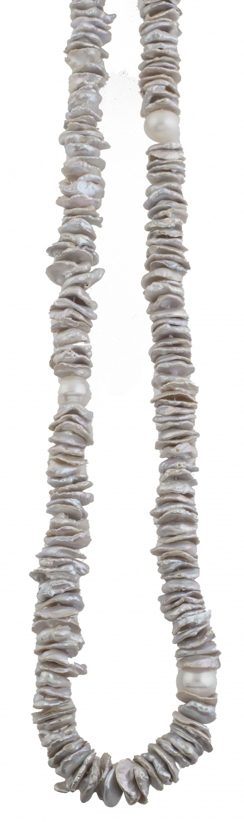  Prog. 50812. Collar de un hilo de perlas Keshi gris combin