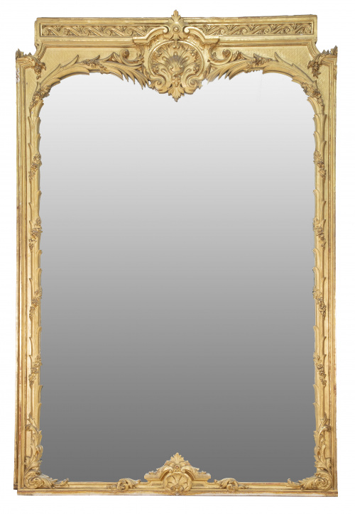 Espejo en madera tallada y dorada, de estilo Luis XIV.Fra