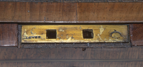 "Reading table" regencia de madera de caoba con incrustacio