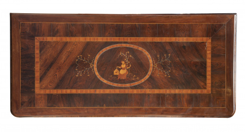 Mesa escritorio Carlos IV de madera de palosanto y marquete