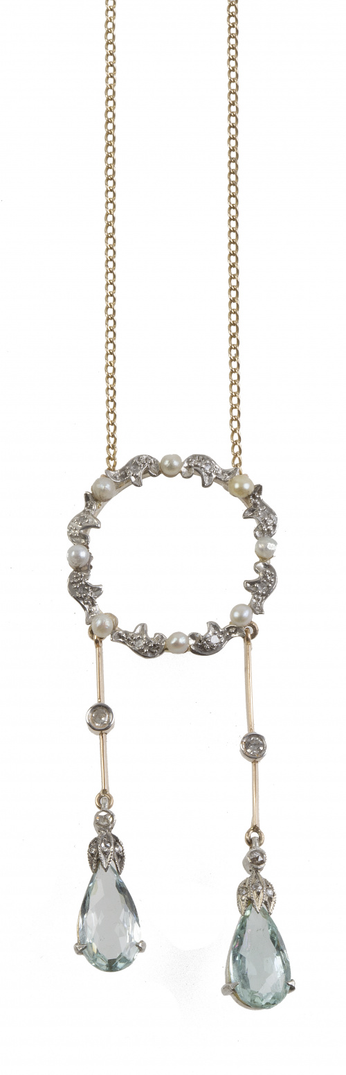 Pendentif Belle-Epoque con perillas de aguamarinas colgante