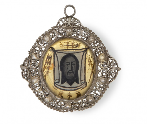 Relicario con la Santa Faz y la Virgen con el Niño pintados