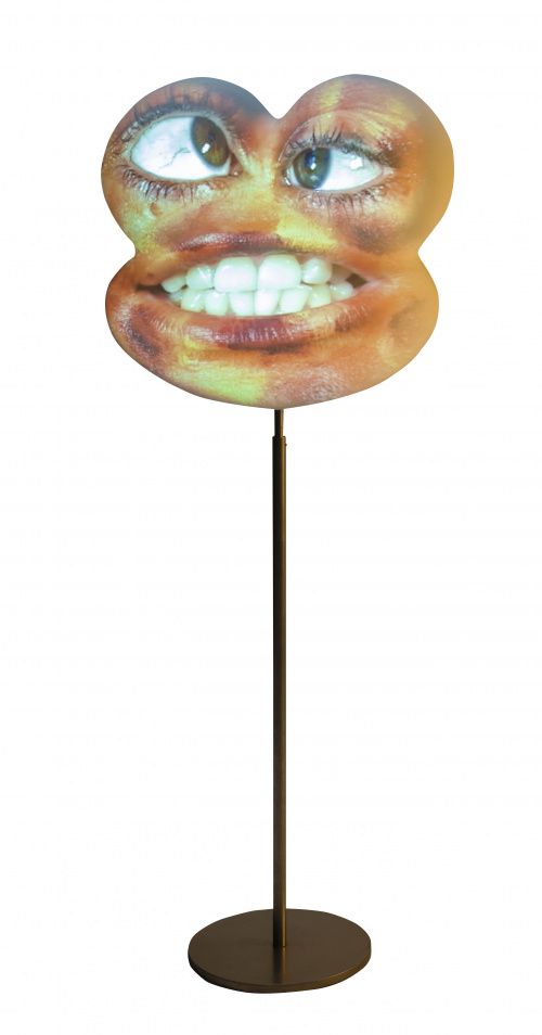 TONY OURSLER (Nueva York, 1957), TONY OURSLER (Nueva York, 