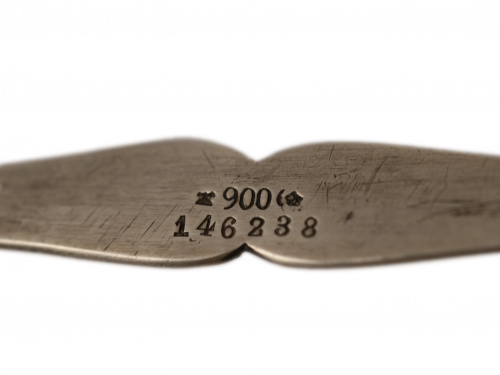 Macetero "jugendstil" de plata y cobre. Ley 900. Marcado "E