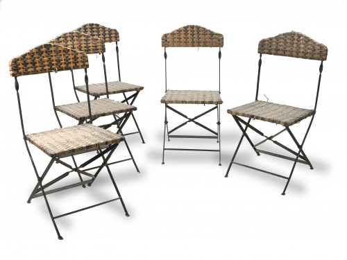 Juego de dieciséis sillas de parque plegables de hierro pin