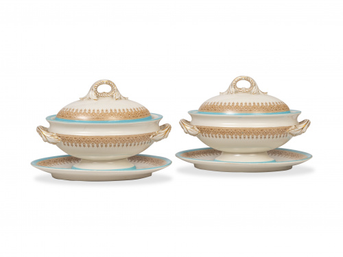 Pareja de salseras de loza esmaltadas de Royal Woster Vitre