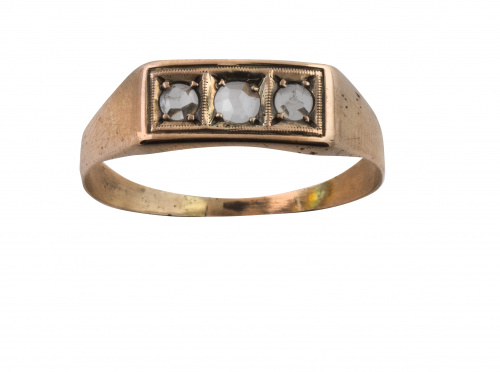 Sortija tresillo S. XIX con tres zafiros blancos