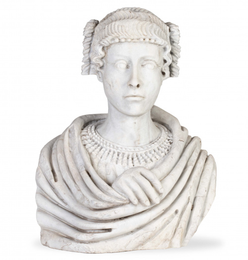 Busto femenino en piedra tallada.S. XIX.