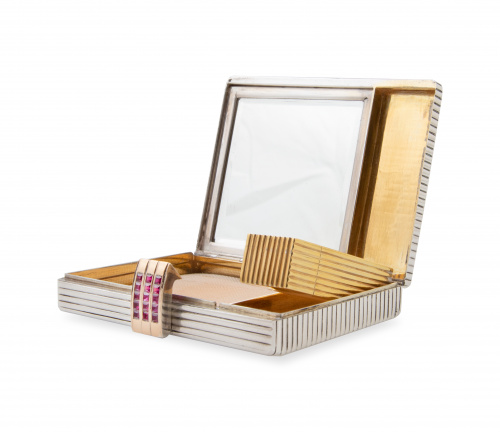 Vanity case Art-Decó en plata y vermeille con decoración ga