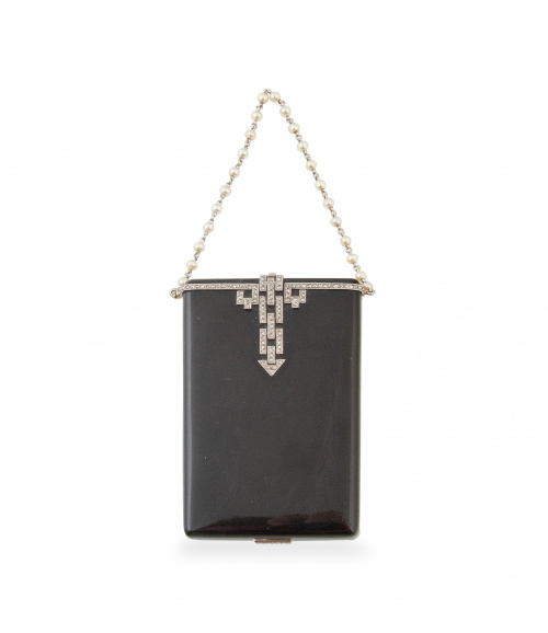 Trousse Art-Decó BOUCHERON Paris, de oro y esmalte negro, c