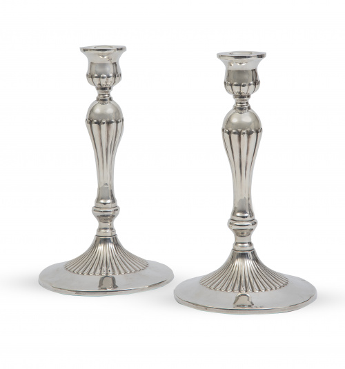 Pareja de candeleros de plata, ley 925.S. XX.
