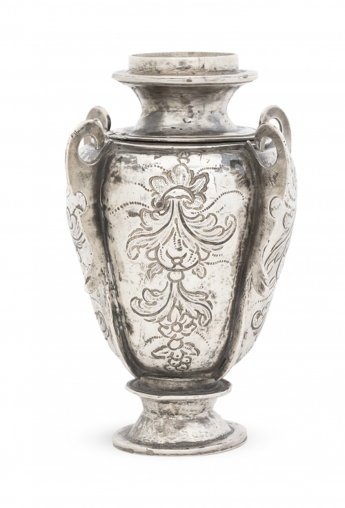 Remate de maza procesional de plata.Trabajo español, S. X