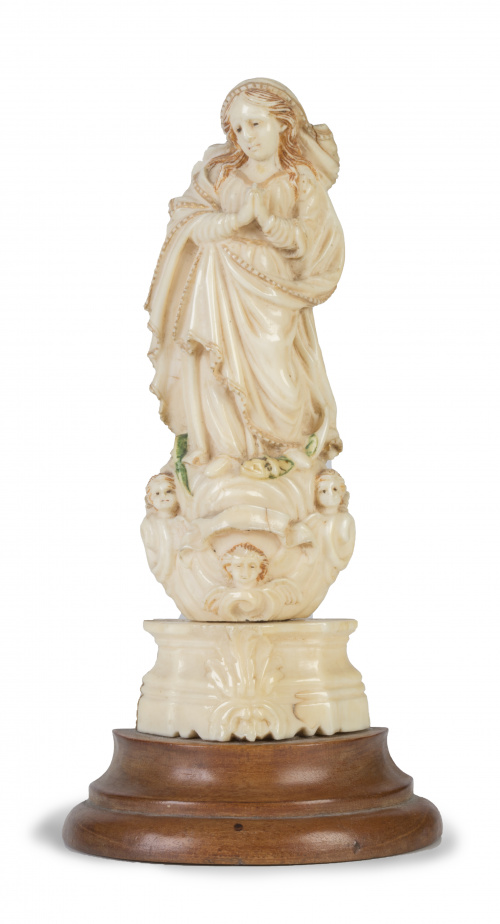 InmaculadaMarfil tallado y policromado.Trabajo indoport