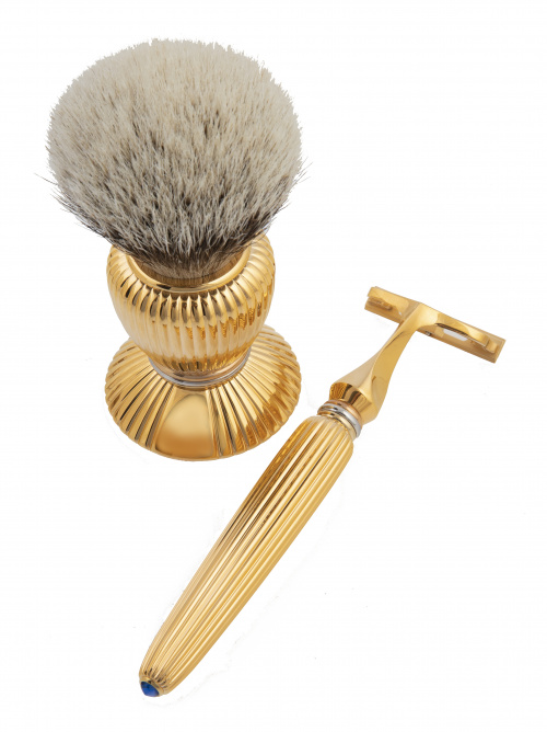 Conjunto de maquinilla y brocha de afeitar CARTIER PASHA en