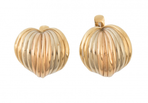 Pendientes de banda arqueada gallonada en oro blanco, amari