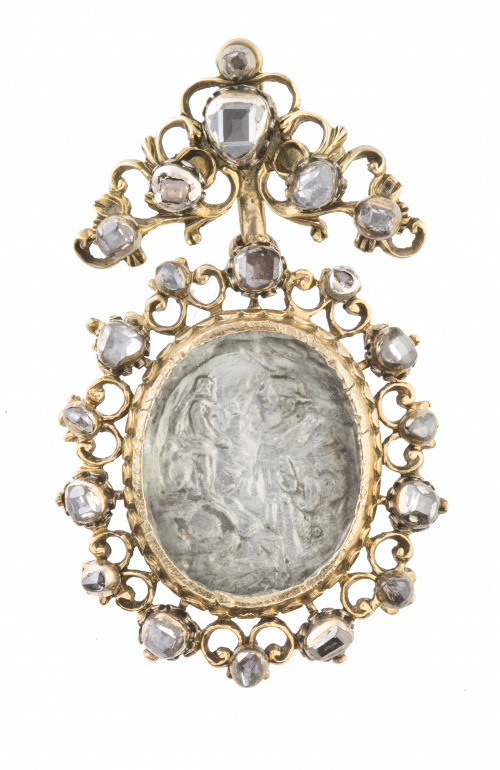 Medallón relicario S. XVIII con marco y lazo de diamantes