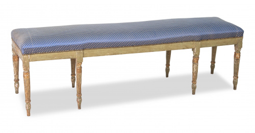 Banco Luis XVI en madera tallada y policromada de verde.T