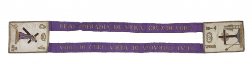 Escapulario de la Real Cofradía de la Vera Cruz de Urda, en