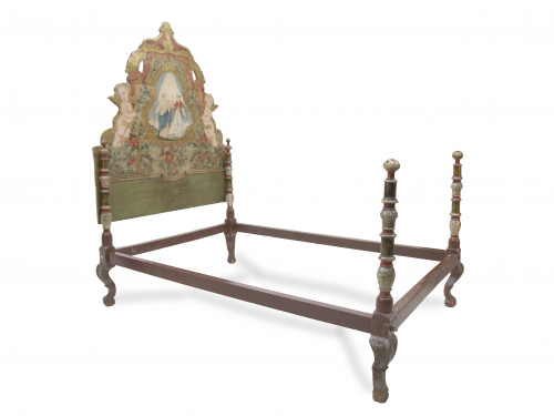 Cabecero de cama Felipe V de madera tallada, dorada y polic