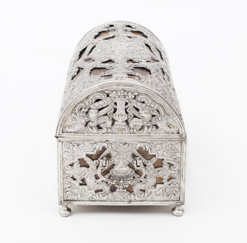 Importante arqueta.Alto Perú (actual Bolivia), ff. del S.