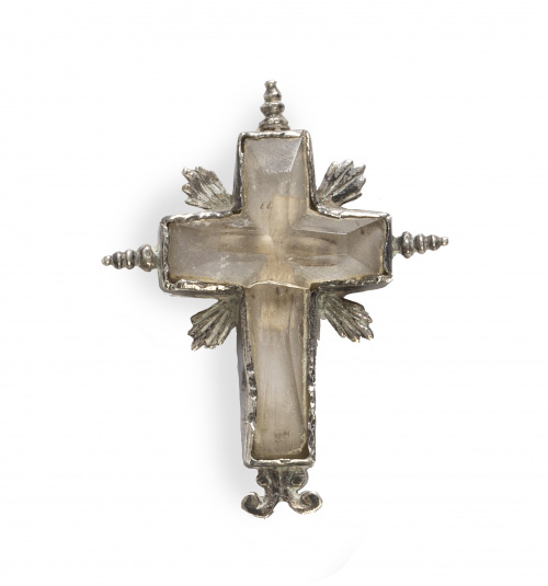 Cruz relicario de la "Vera Cruz" de plata y cristal de roca