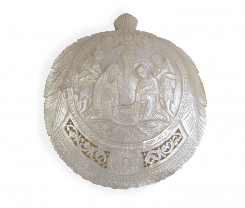 Concha de nácar tallada con Natividad.Tierra Santa, S. XI
