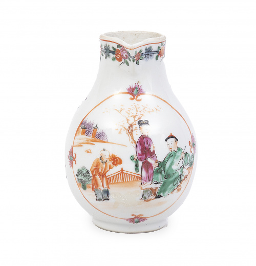 Jarrito de porcelana esmaltada.Cantón, ff. del S. XVIII.