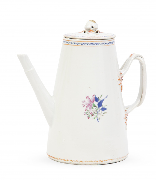 Cafetera de porcelana esmaltada de Compañia de Indias con d