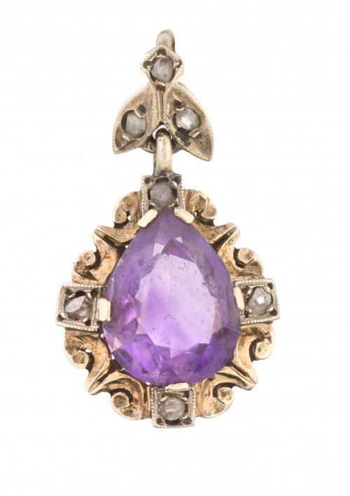 Colgante de pp. S. XX con amatista de talla pera rodeada de