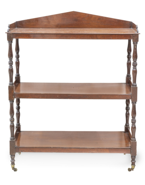 "Dumbwaiter" de madera de caoba torneada y ruedas.Trabajo