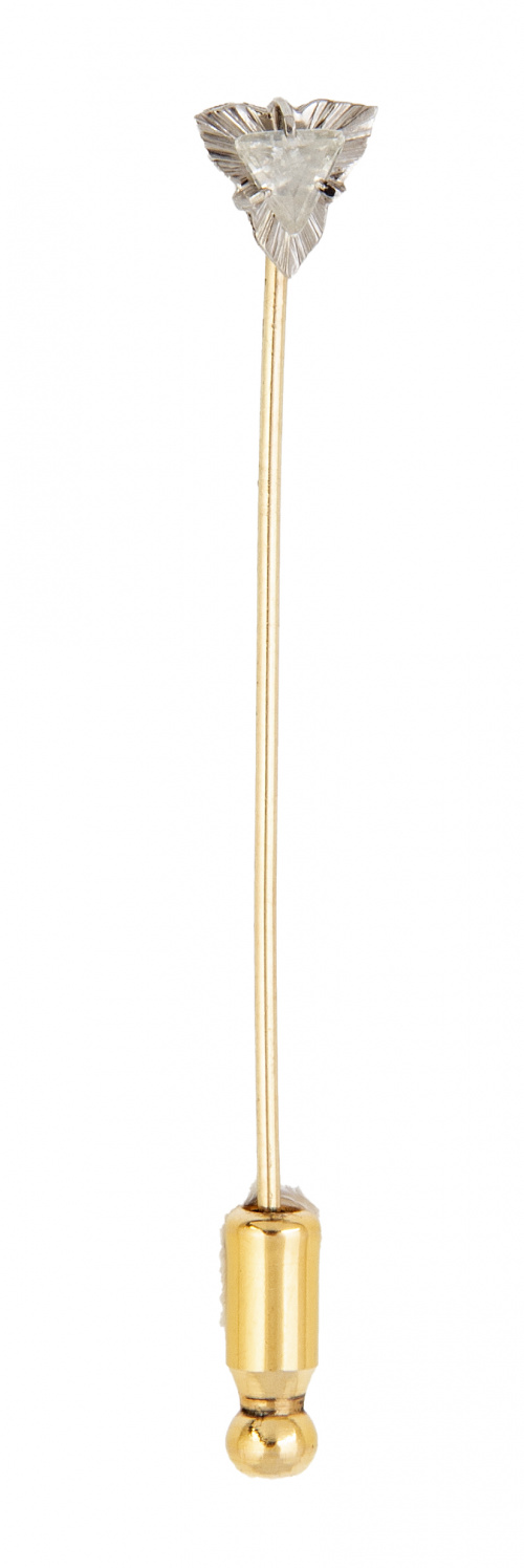 Alfiler de corbata con diamante de talla triangular de 0,20