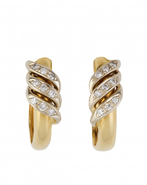 Pendientes criollas con tres bandas onduladas con tres bril