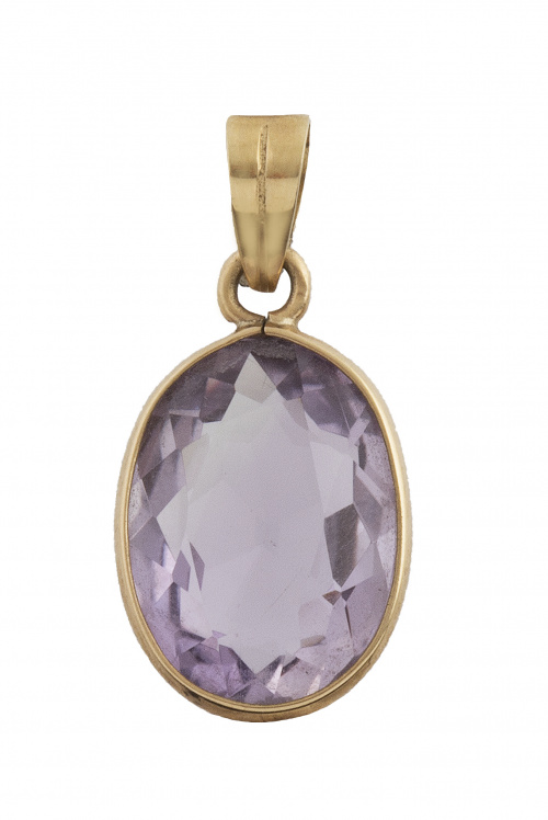 Colgante de amatista facetada con marco de oro liso