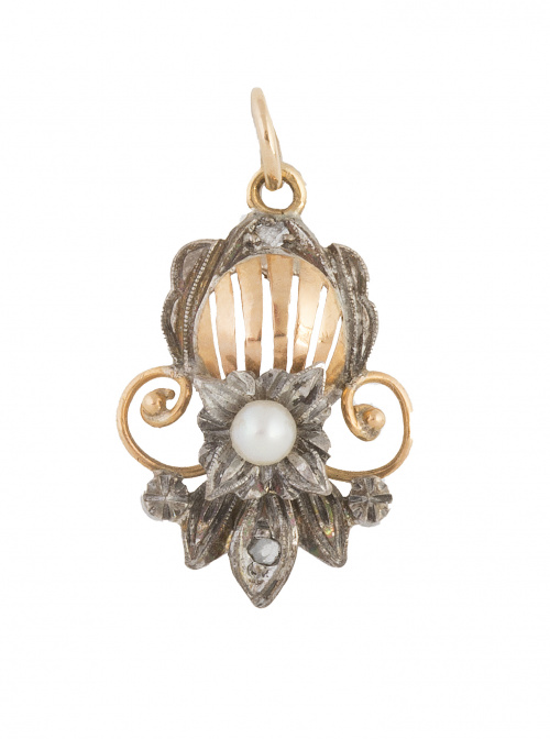 Colgante años 40 con decoración vegetal, y una flor central