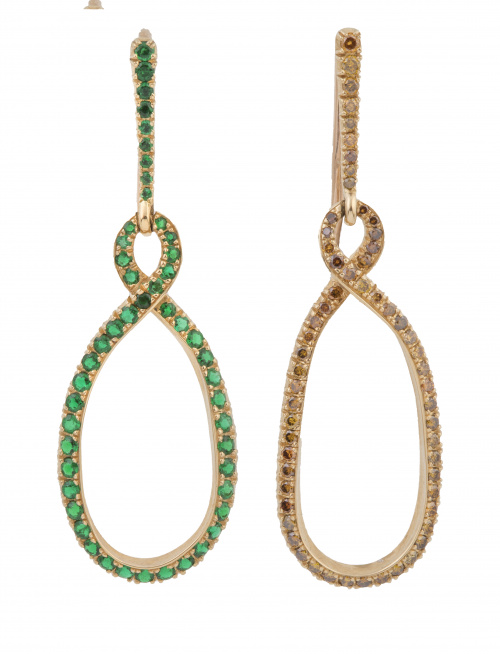 Pendientes largos en forma de ocho estilizado, con diseño l