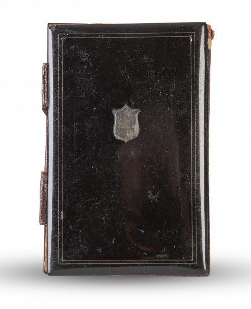 Libreta de pasta con incrustaciones de oro y plata.Fancia