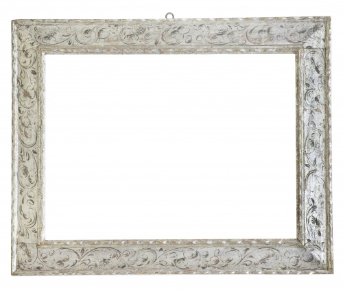 Marco en madera corleada y policromada.Trabajo español, S