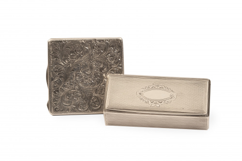 Lote de una caja rectangular con decoración de "guilloche" 